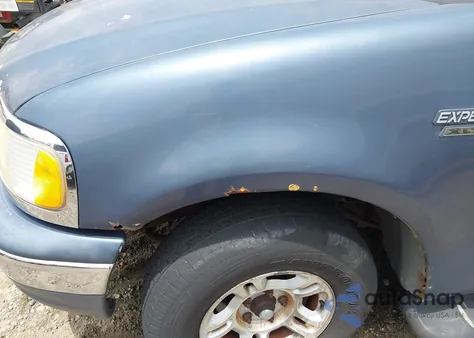 2002 Ford Expedition Xlt from USA, damaged, VIN 1FMEU15L42LA11664